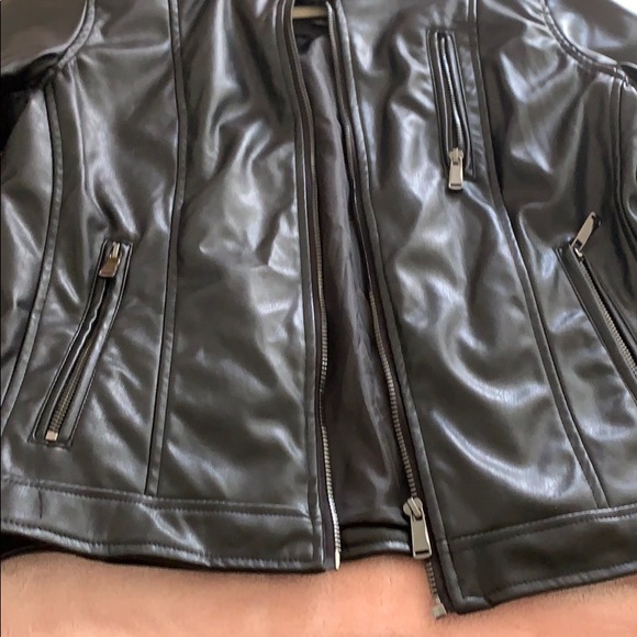 Faux leather jacket - Picture 2 of 4